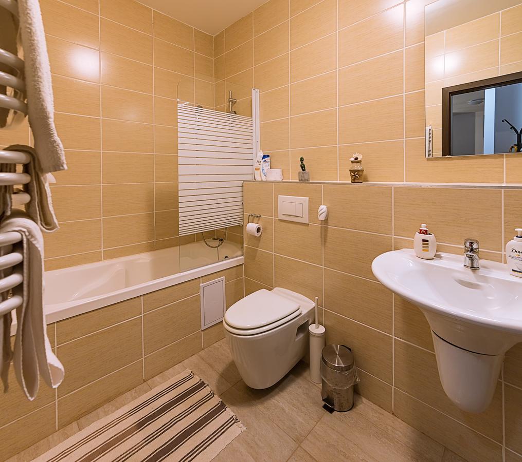 Tampa Gardens - Mountain View Apartment Brasov Ngoại thất bức ảnh